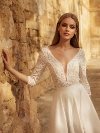 Bruidsrok voor trouwfeest