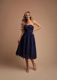 Strapless kant cocktailjurk